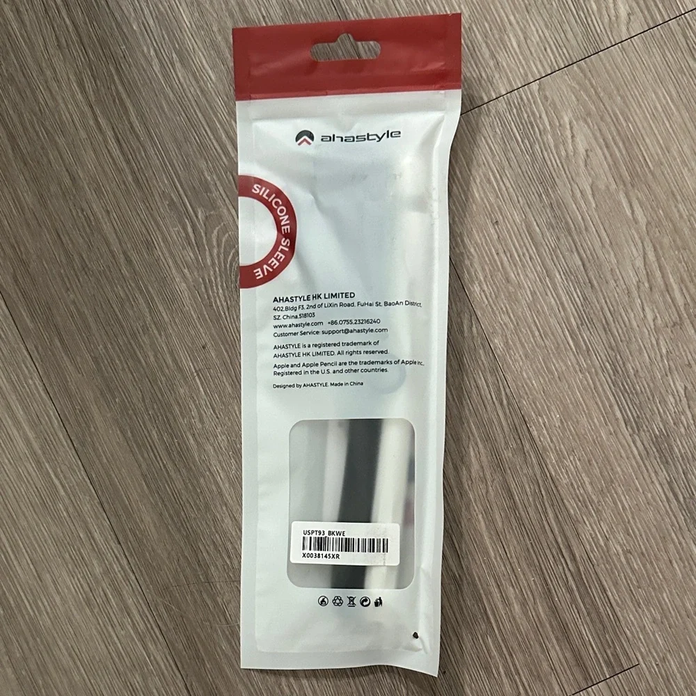 NWT - Apple Pencil sleeve - Silicone